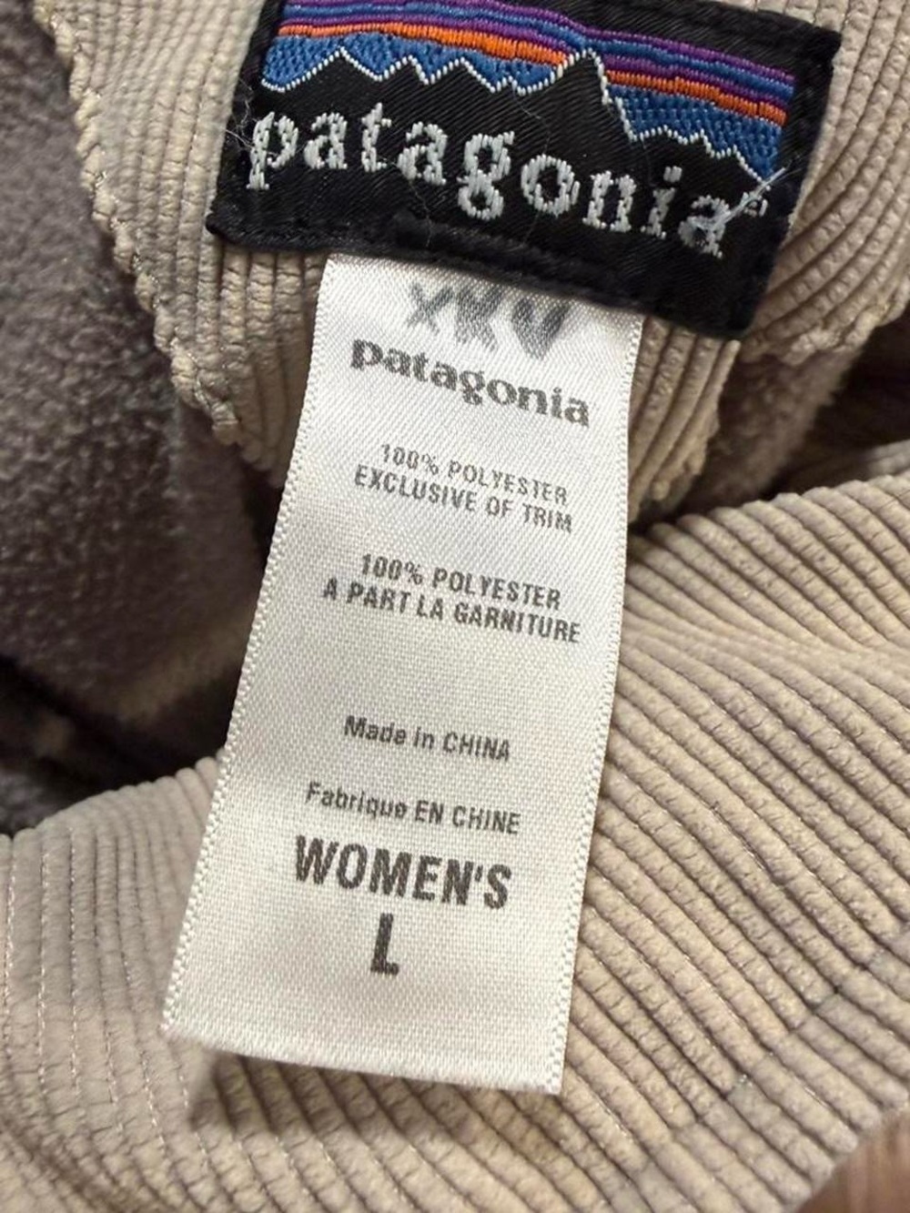 Y2K Patagonia Corduroy Hooded Snap Down Bomber Jacket - Picture 4 of 4